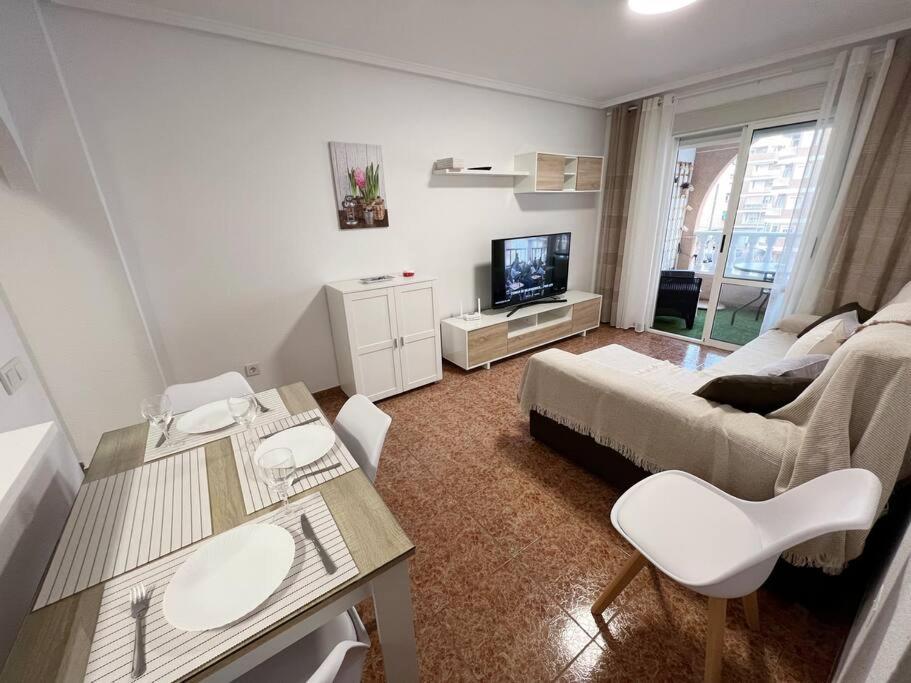 Nice And Central Apartment تورّيفيِخا المظهر الخارجي الصورة